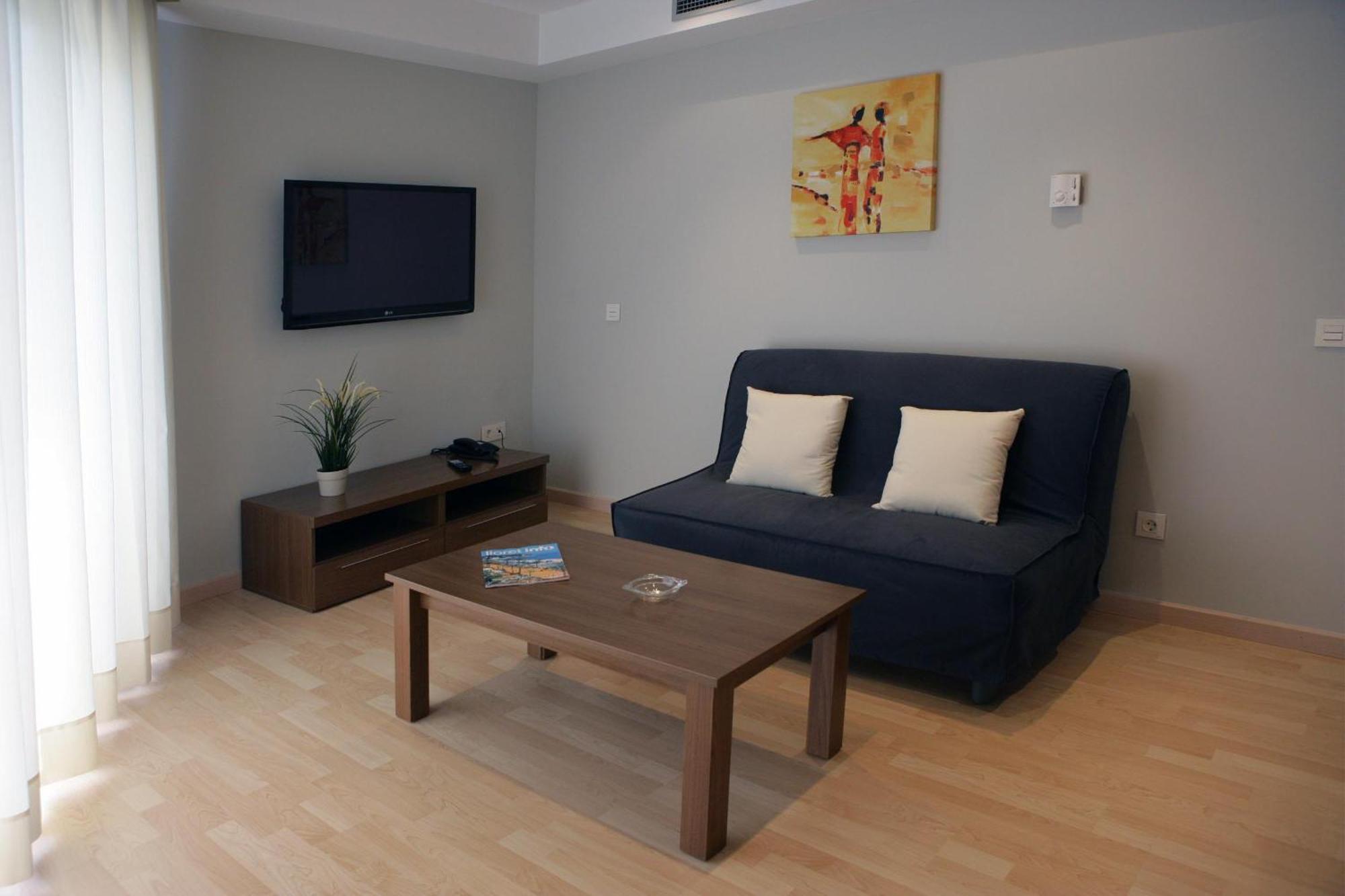Acapulco Hotel 4*